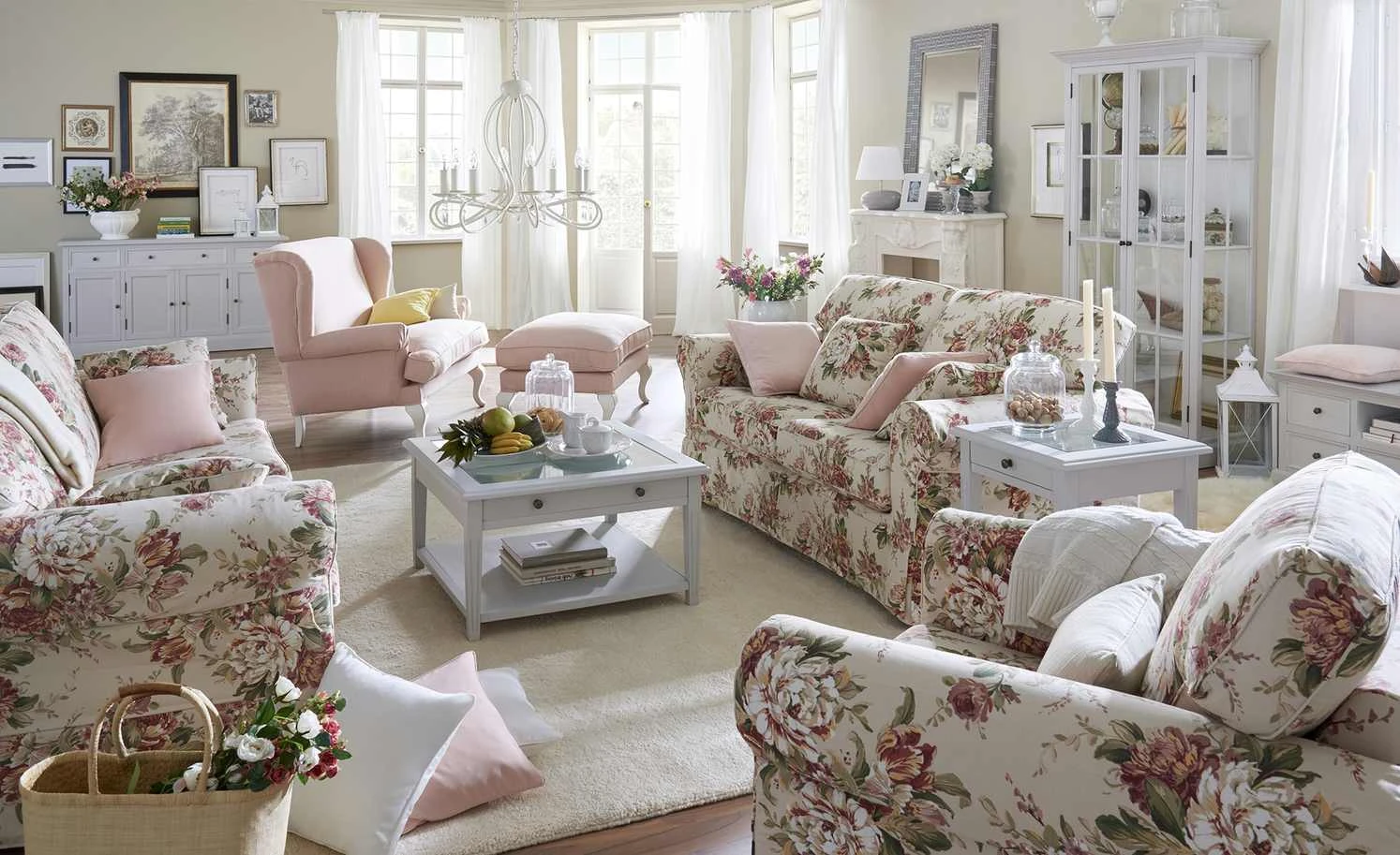 Sofa 2,5-sitzig mit Husse Chaneel 3 Sofa 2,5-sitzig mit Husse Chaneel